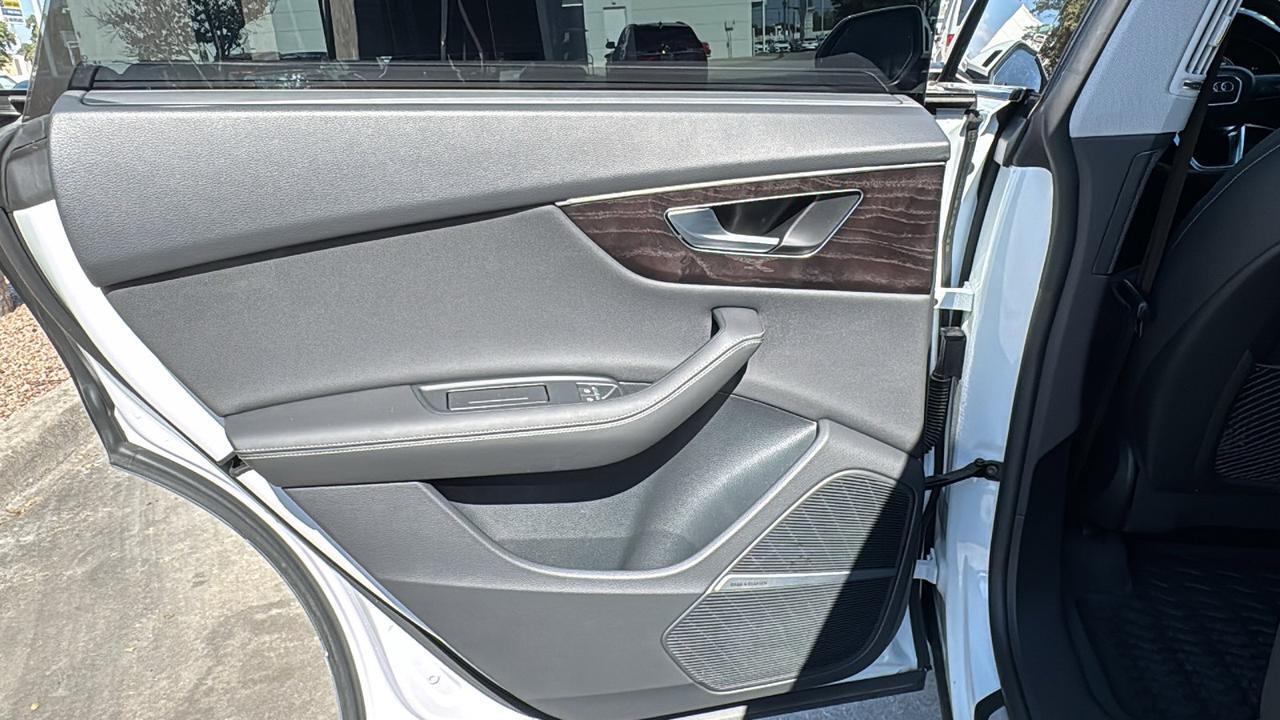 2023 Audi Q8 Prestige  Selma TX