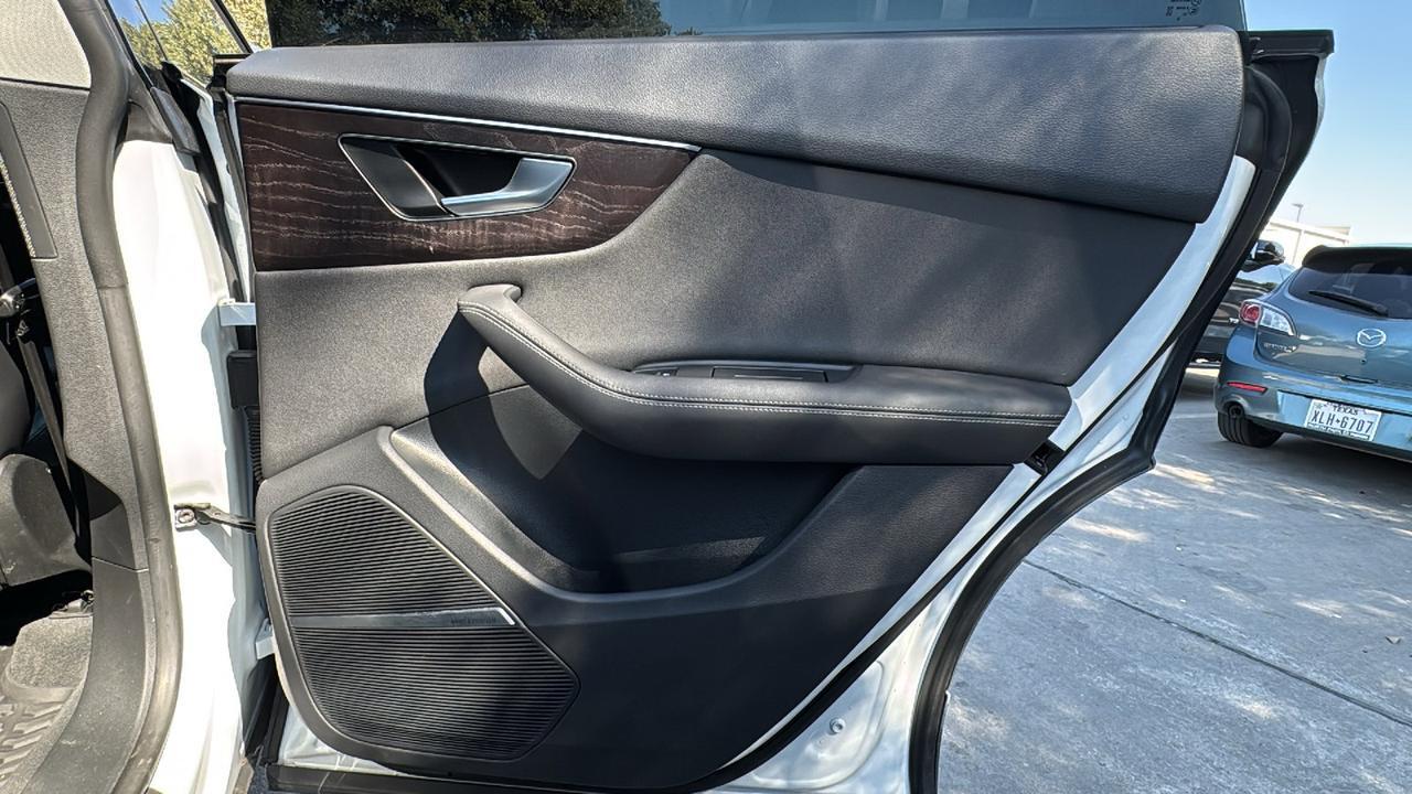 2023 Audi Q8 Prestige  Selma TX