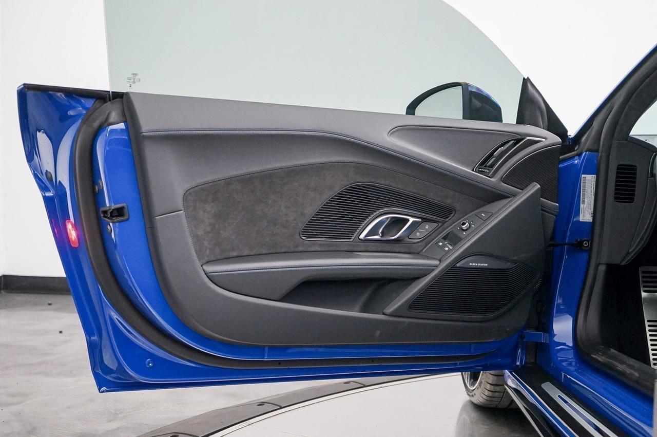 2023 Audi R8 Coupe V10 performance Newport Beach CA