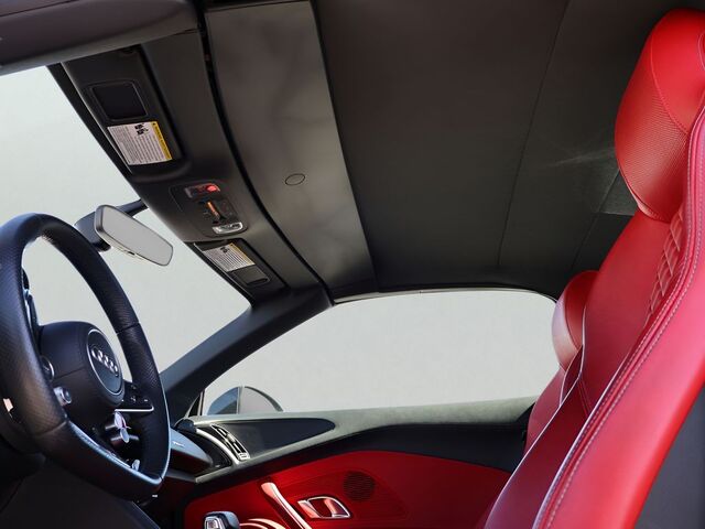 2023 Audi R8 V10 performance Oshkosh WI