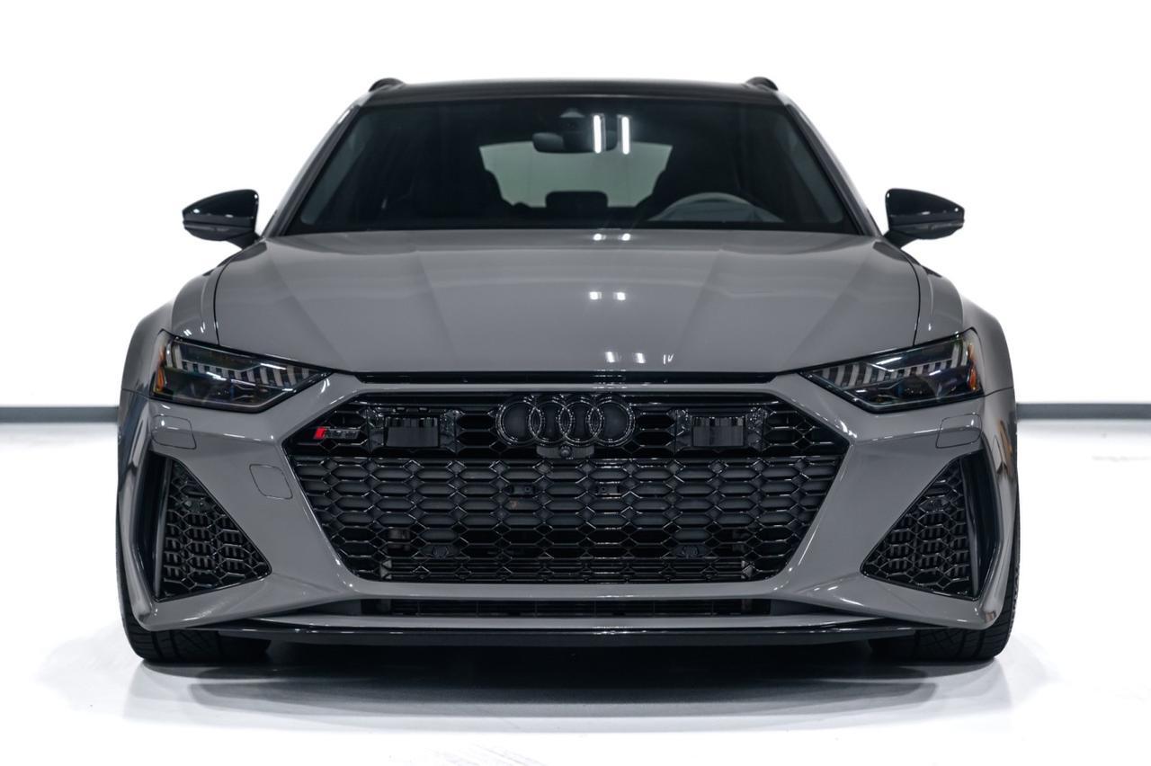 2023 Audi RS 6 Avant Base photo 3