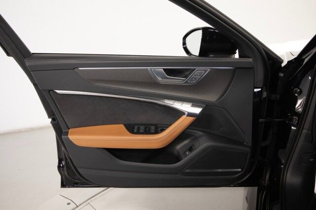 2023 Audi RS 6 Avant ($144,915 MSRP!!) *$40,000 IN UPGRADES!* *URBAN AERO PACKAGE* *VOSSEN WHEELS* *AWE EXHAUST* *FULL PPF* *CARBON CERAMIC BRAKES* San Diego CA