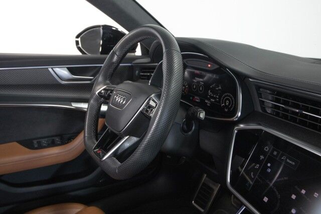 2023 Audi RS 6 Avant ($144,915 MSRP!!) *$40,000 IN UPGRADES!* *URBAN BODYKIT* *VOSSEN WHEELS* *AWE EXHAUST* *FULL PPF* *CARBON CERAMIC BRAKES* San Diego CA