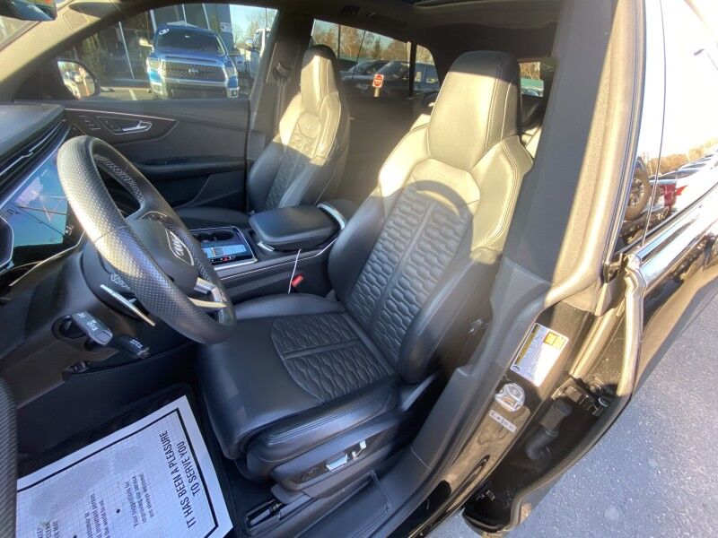 2023 Audi RS Q8 Bristol  PA