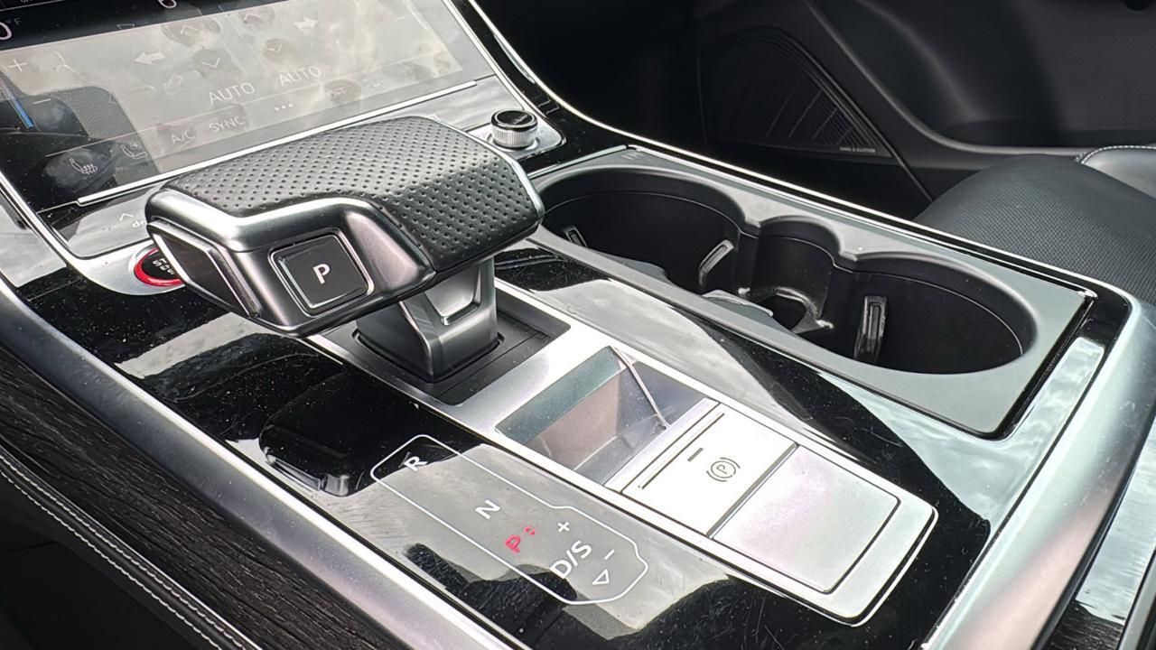 2023 Audi RS Q8  Selma TX
