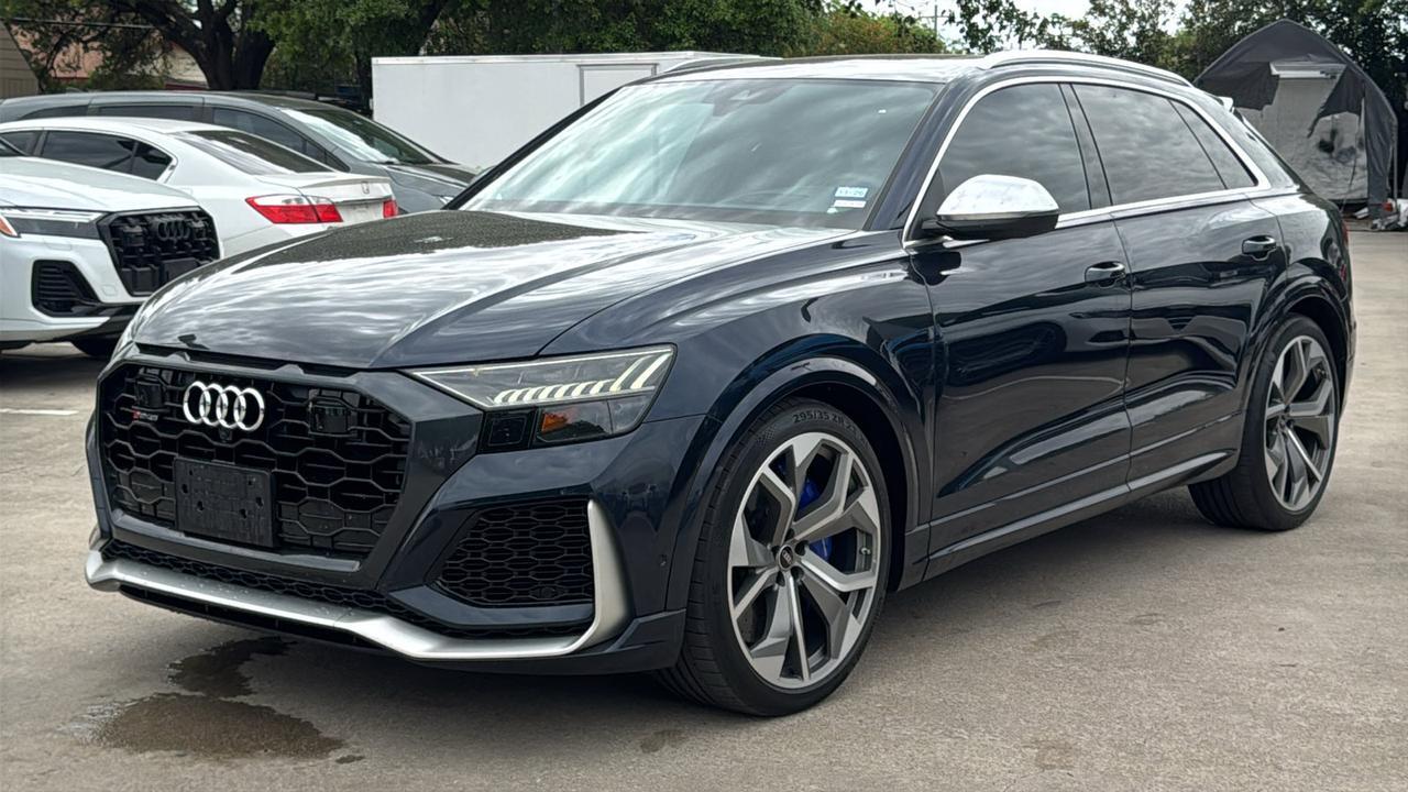 2023 Audi RS Q8