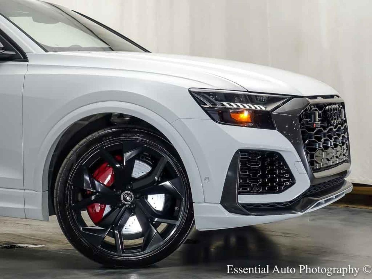 2023 Audi RS Q8