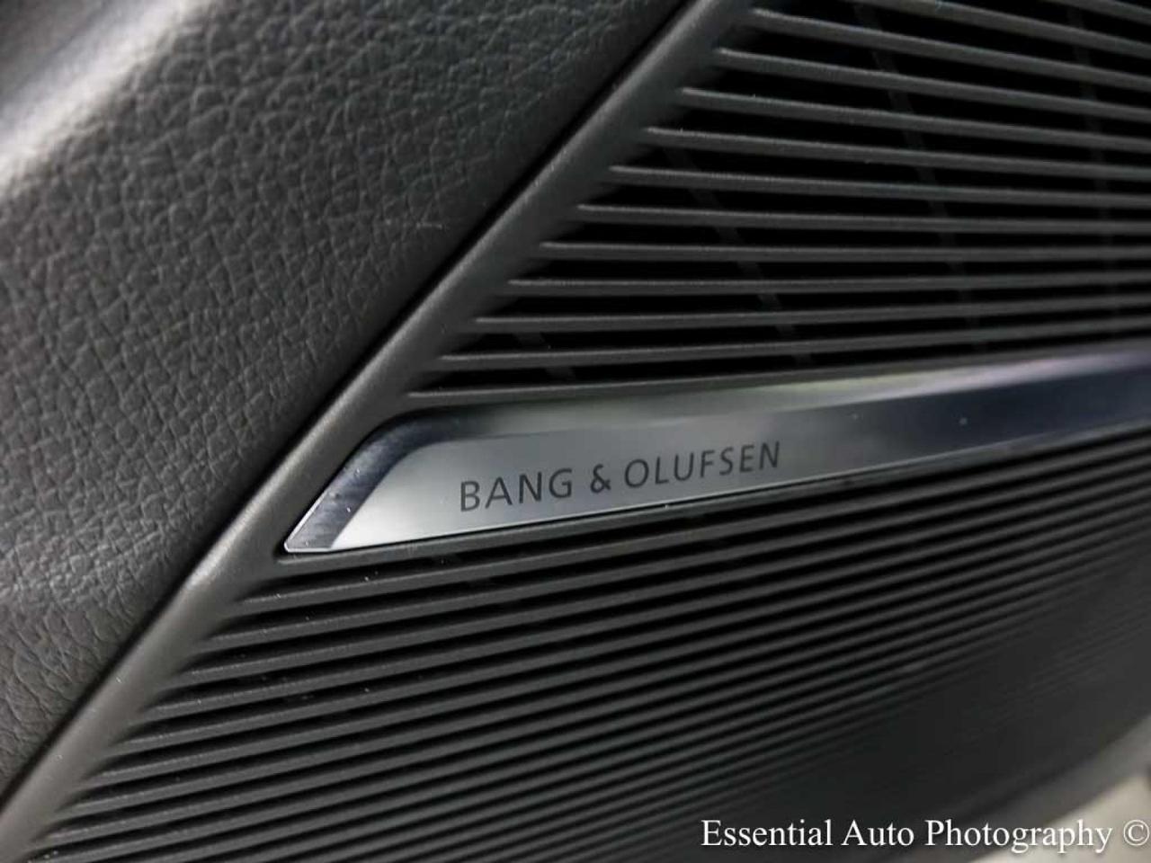 2023 Audi RS Q8 Willowbrook IL