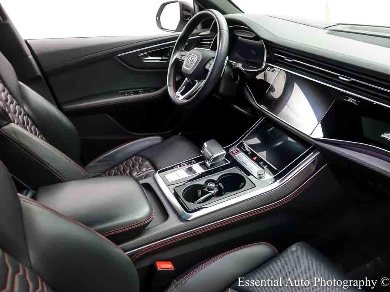 2023 Audi RS Q8 Willowbrook IL