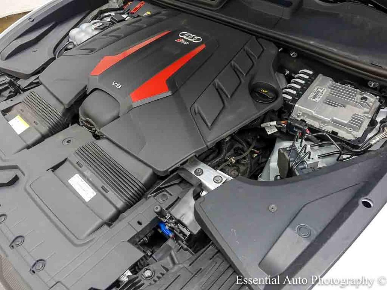 2023 Audi RS Q8 Willowbrook IL