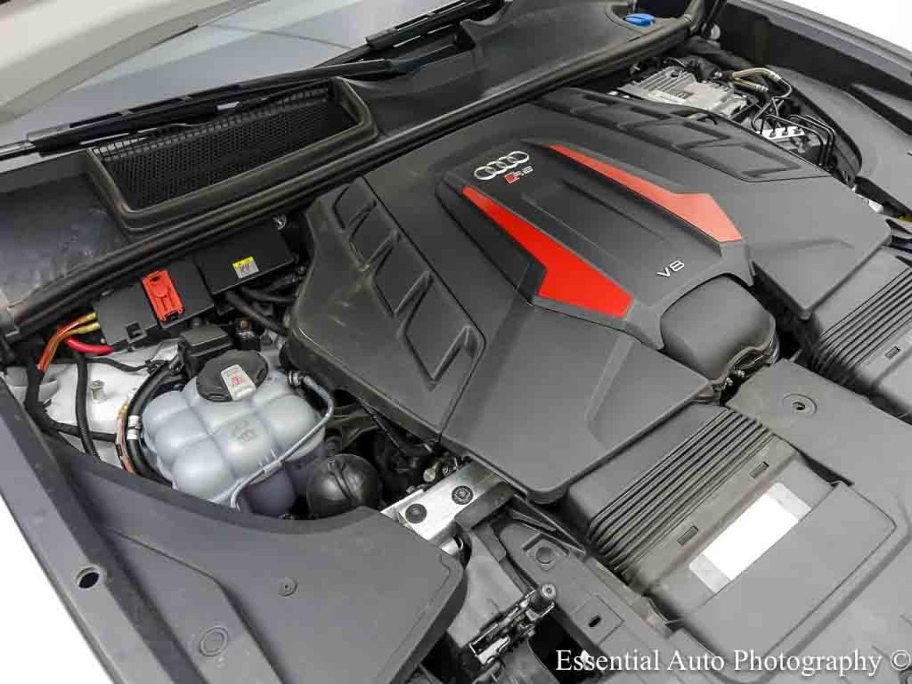 2023 Audi RS Q8 Willowbrook IL