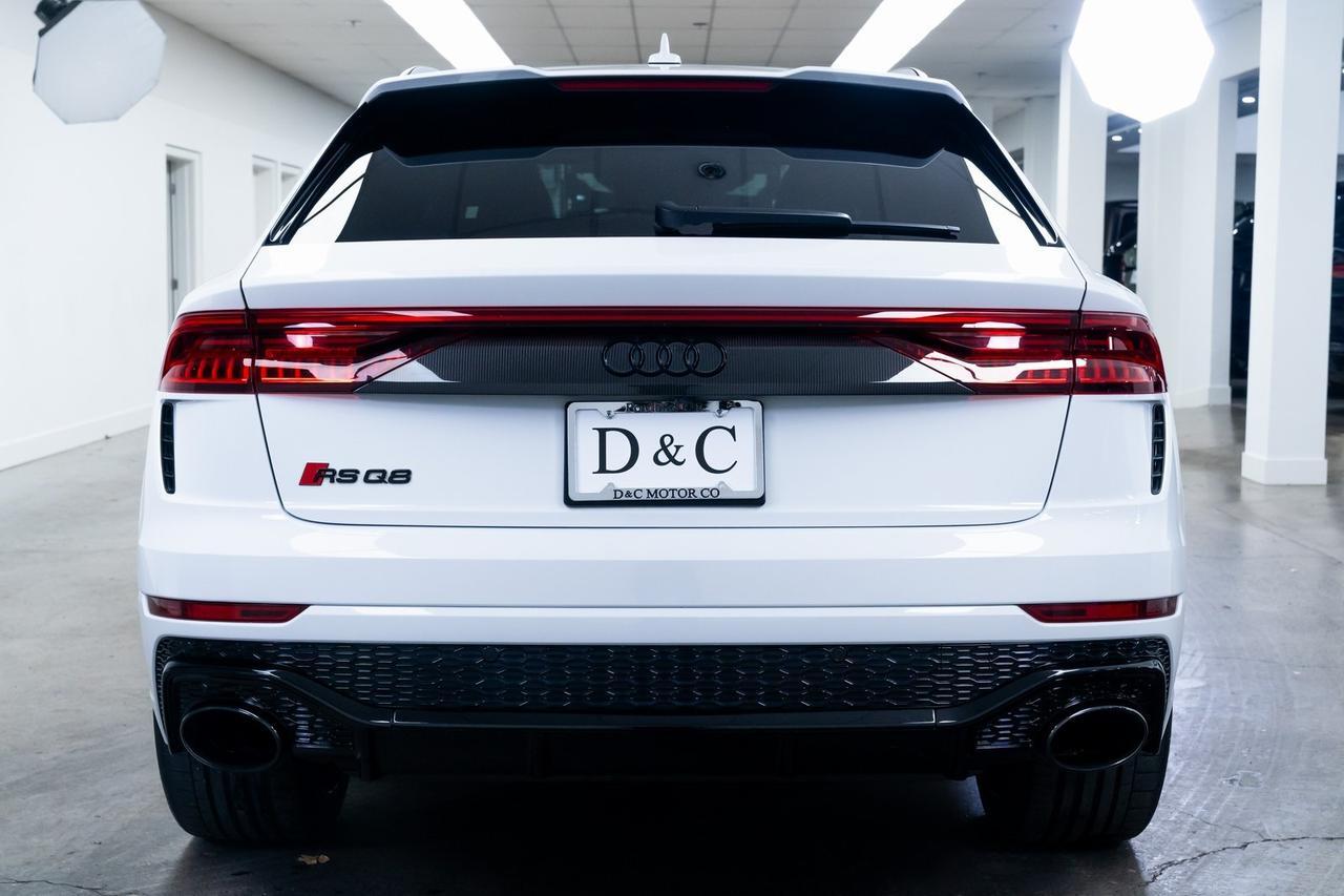 2023 Audi RS Q8 4.0T 1 Owner Carbon Optic Package Black Optic Package Portland OR