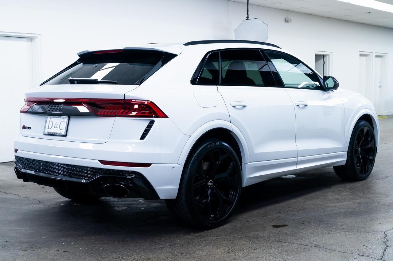 2023 Audi RS Q8 4.0T 1 Owner Carbon Optic Package Black Optic Package Portland OR