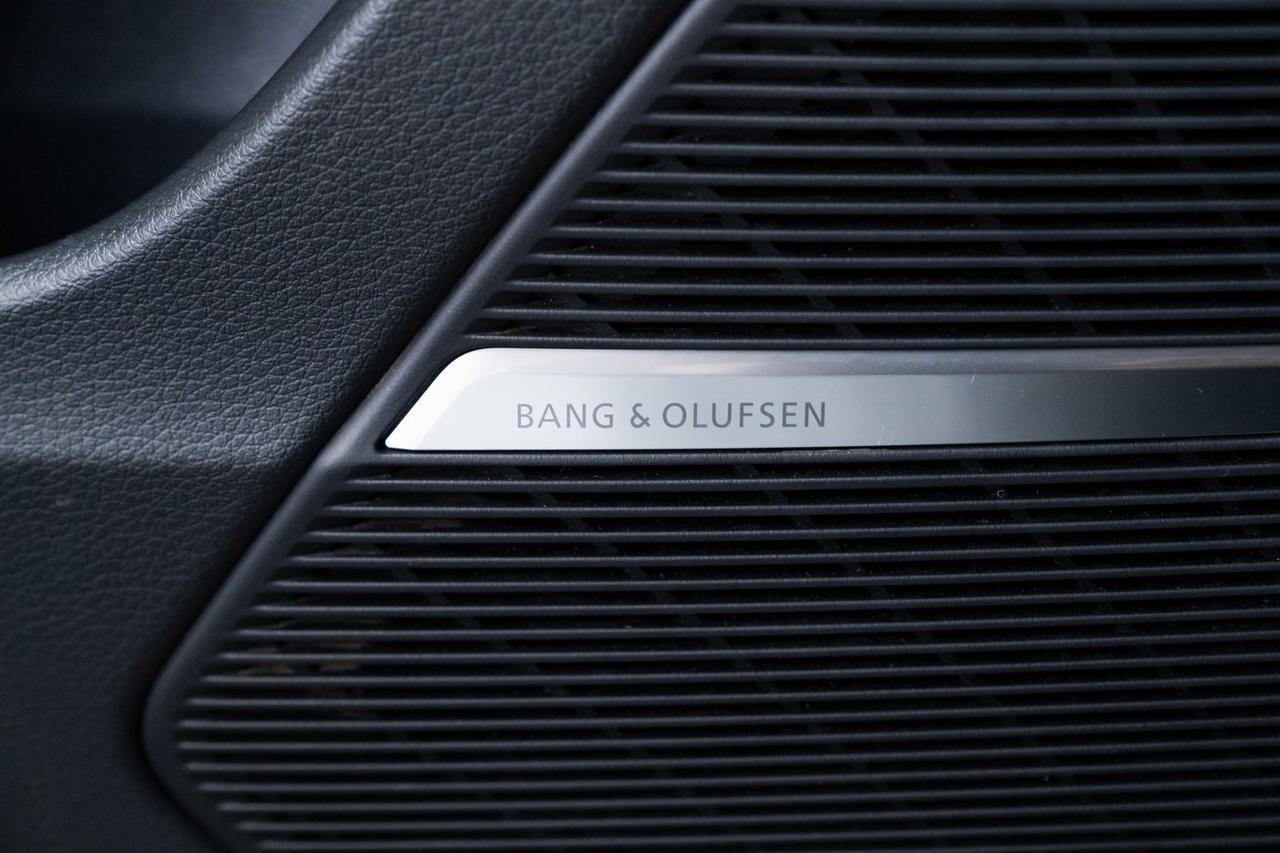 2023 Audi RS Q8 4.0T 1 Owner Carbon Optic Package Black Optic Package Portland OR