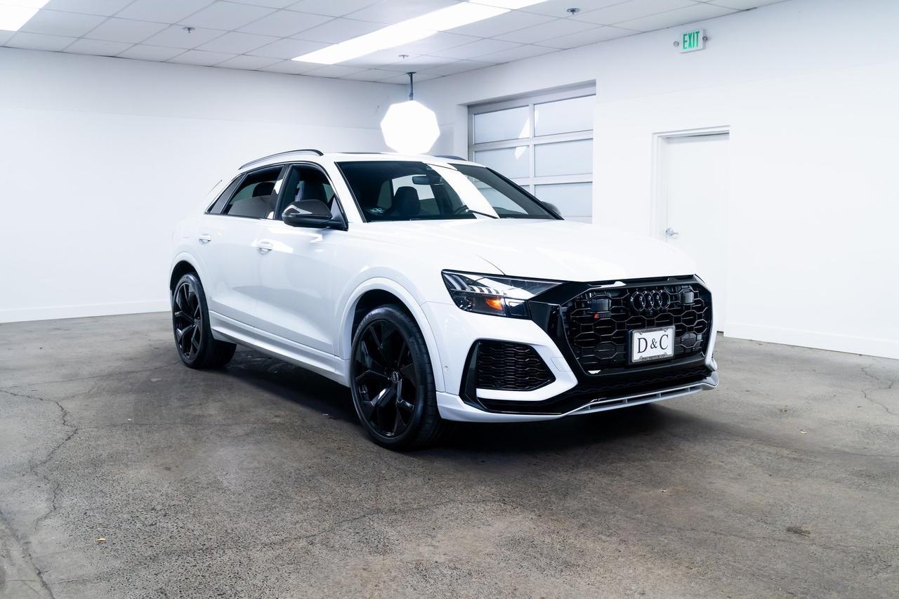 2023 Audi RS Q8 4.0T 1 Owner Carbon Optic Package Black Optic Package Portland OR
