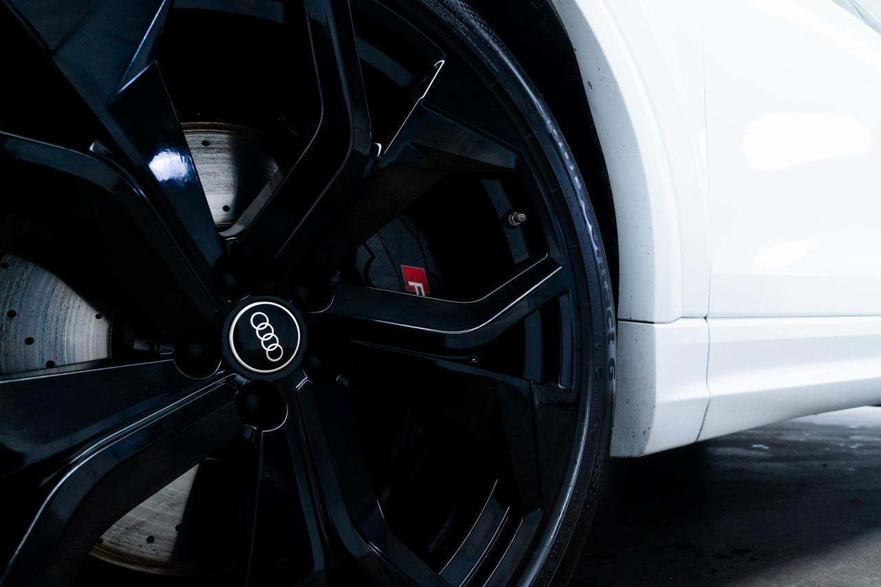 2023 Audi RS Q8 4.0T 1 Owner Carbon Optic Package Black Optic Package Portland OR