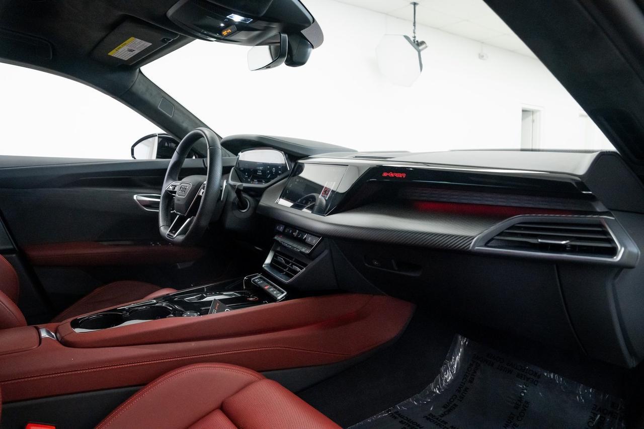 2023 Audi RS e-tron GT - One Owner Vented Seats Carbon Performance Package Portland OR