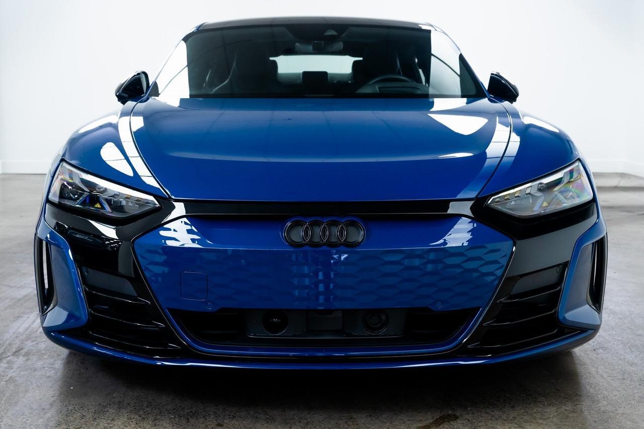 2023 Audi RS e-tron GT Base Vented Seats Carbon Performance Package Portland OR