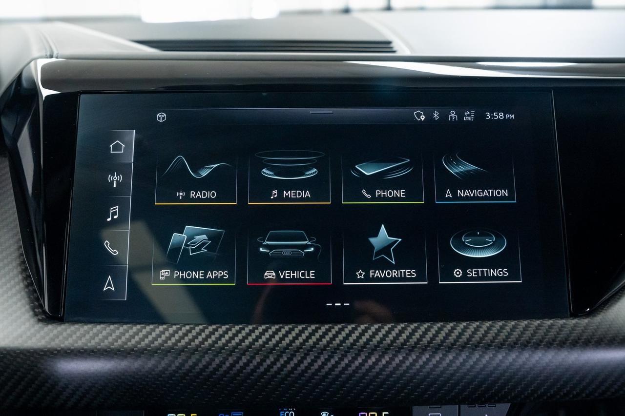 2023 Audi RS e-tron GT Base Vented Seats Carbon Performance Package Portland OR