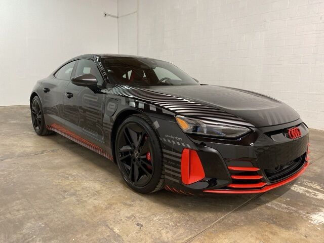 2023 Audi RS e-tron GT Base quattro