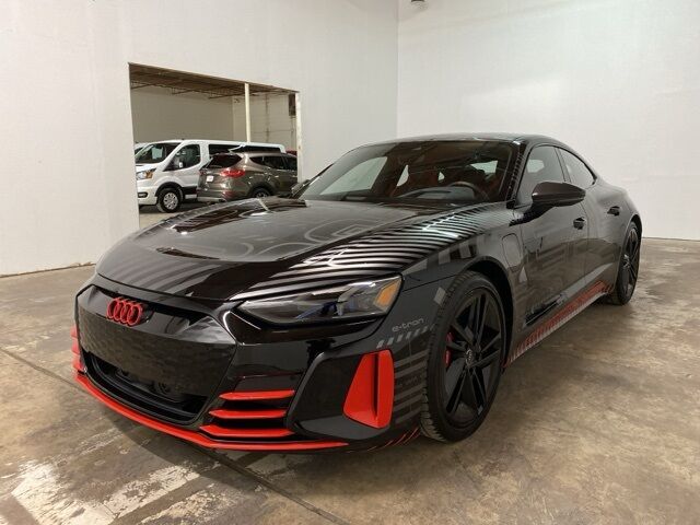 2023 Audi RS e-tron GT Base quattro