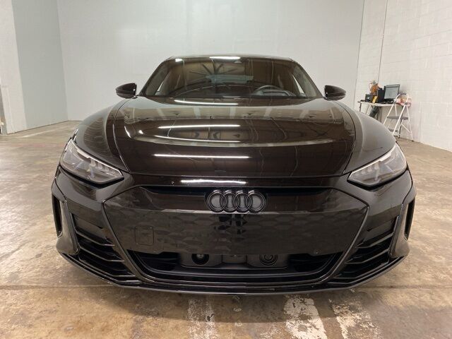 2023 Audi RS e-tron GT Base quattro