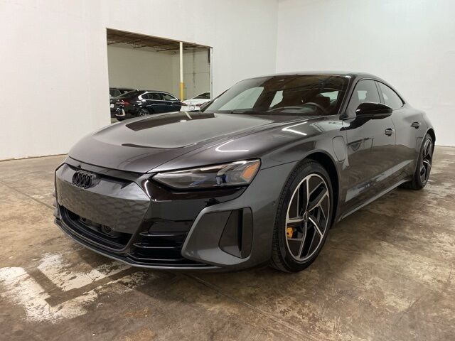 2023 Audi RS e-tron GT Base quattro