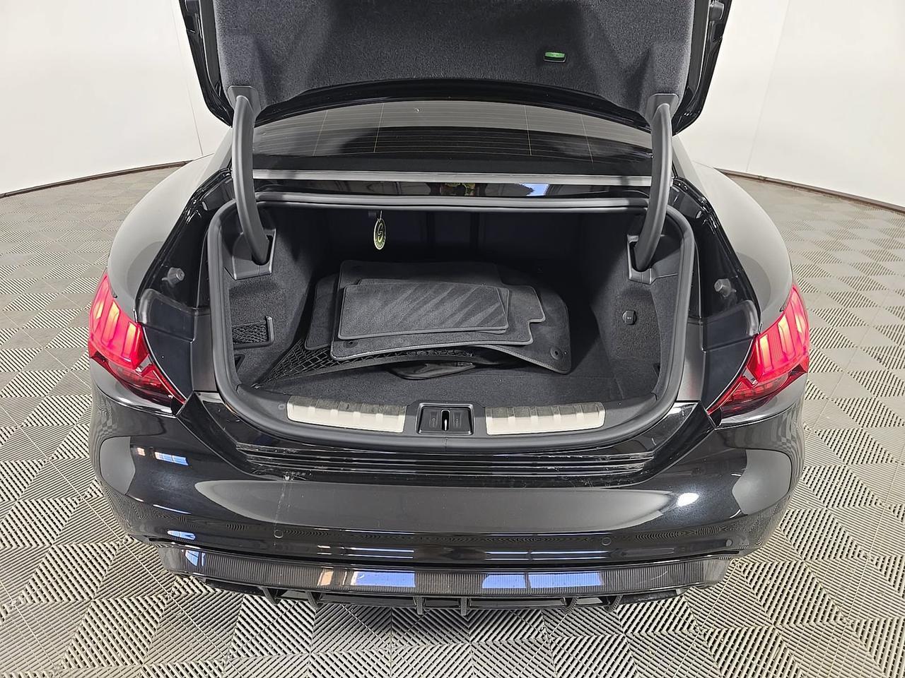 2023 Audi RS e-tron GT quattro Carbon Performance Package / Ventilated Ma Portland OR
