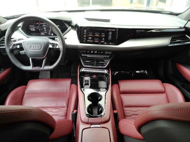 2023 Audi RS e-tron GT quattro