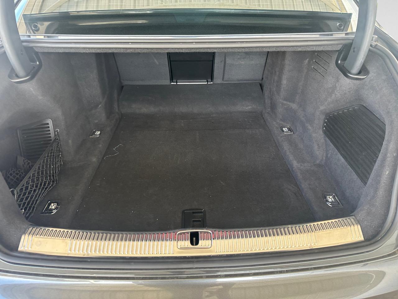 2023 Audi S8  Selma TX
