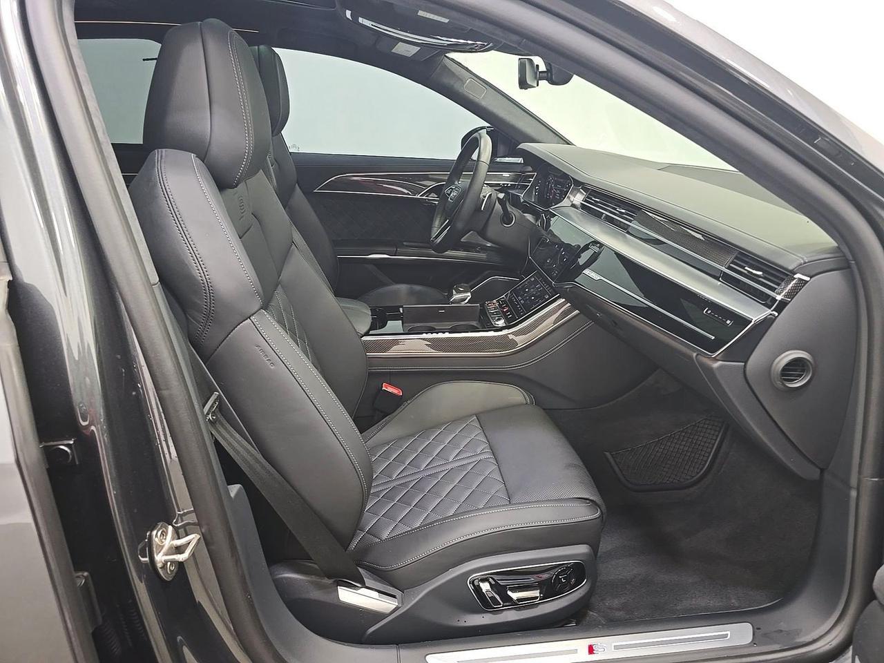2023 Audi S8 4.0T quattro Bang &amp; Olufsen Advanced Sound / Head Up Di Portland OR