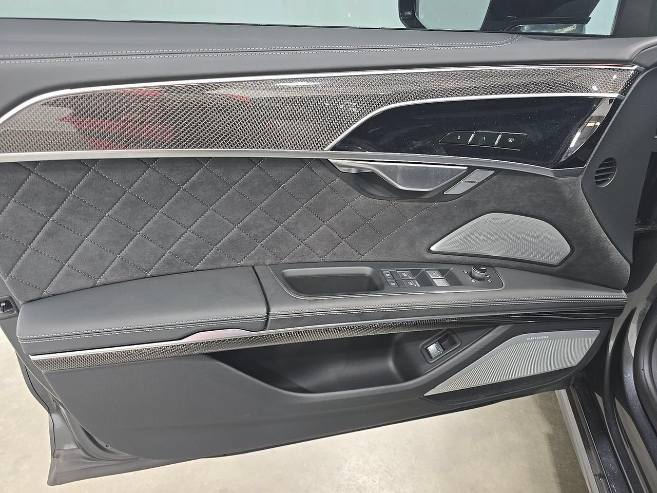 2023 Audi S8 4.0T quattro Bang &amp; Olufsen Advanced Sound / Head Up Di Portland OR