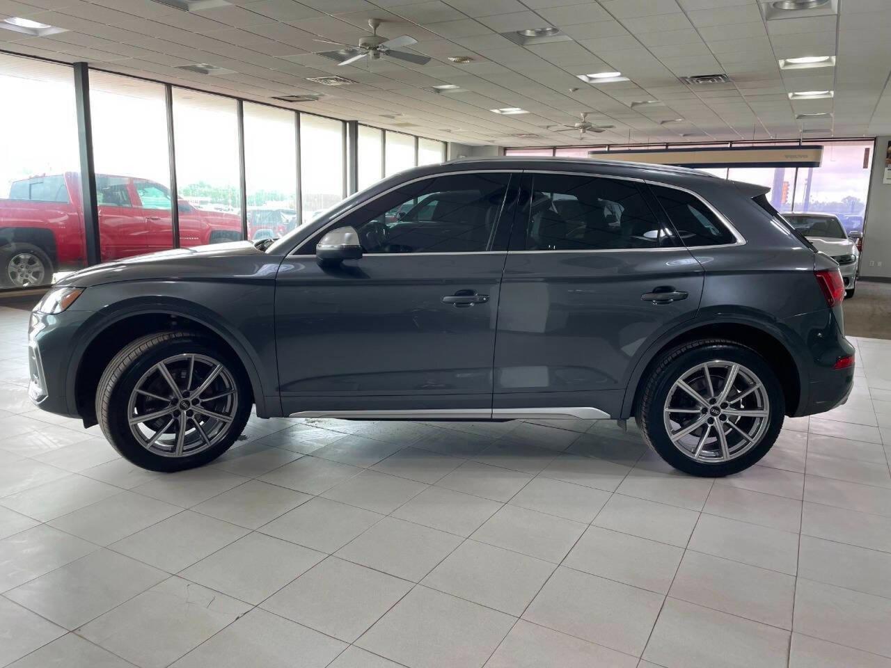 2023 Audi SQ5 Premium Yonkers NY