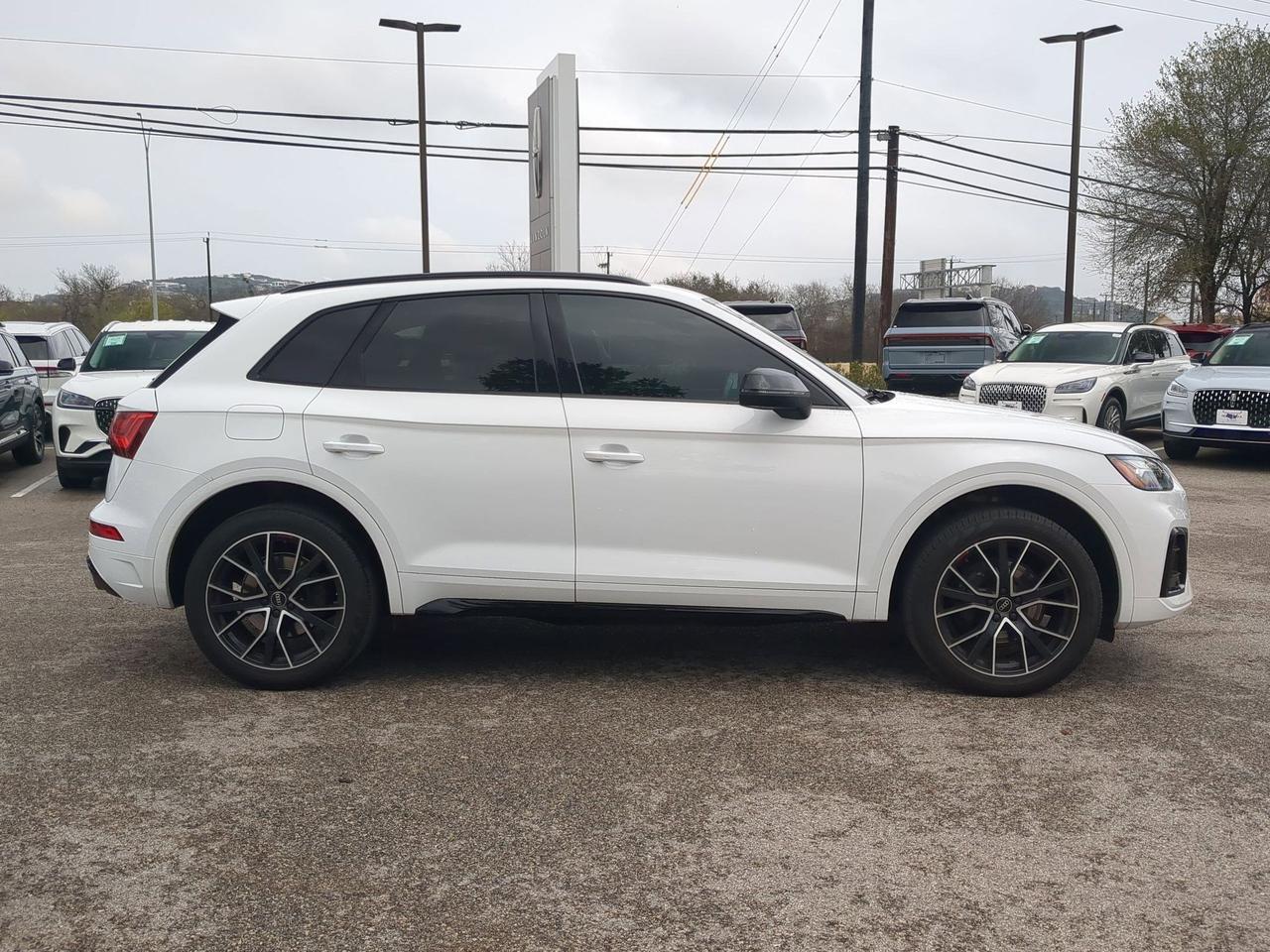 2023 Audi SQ5 Premium Plus