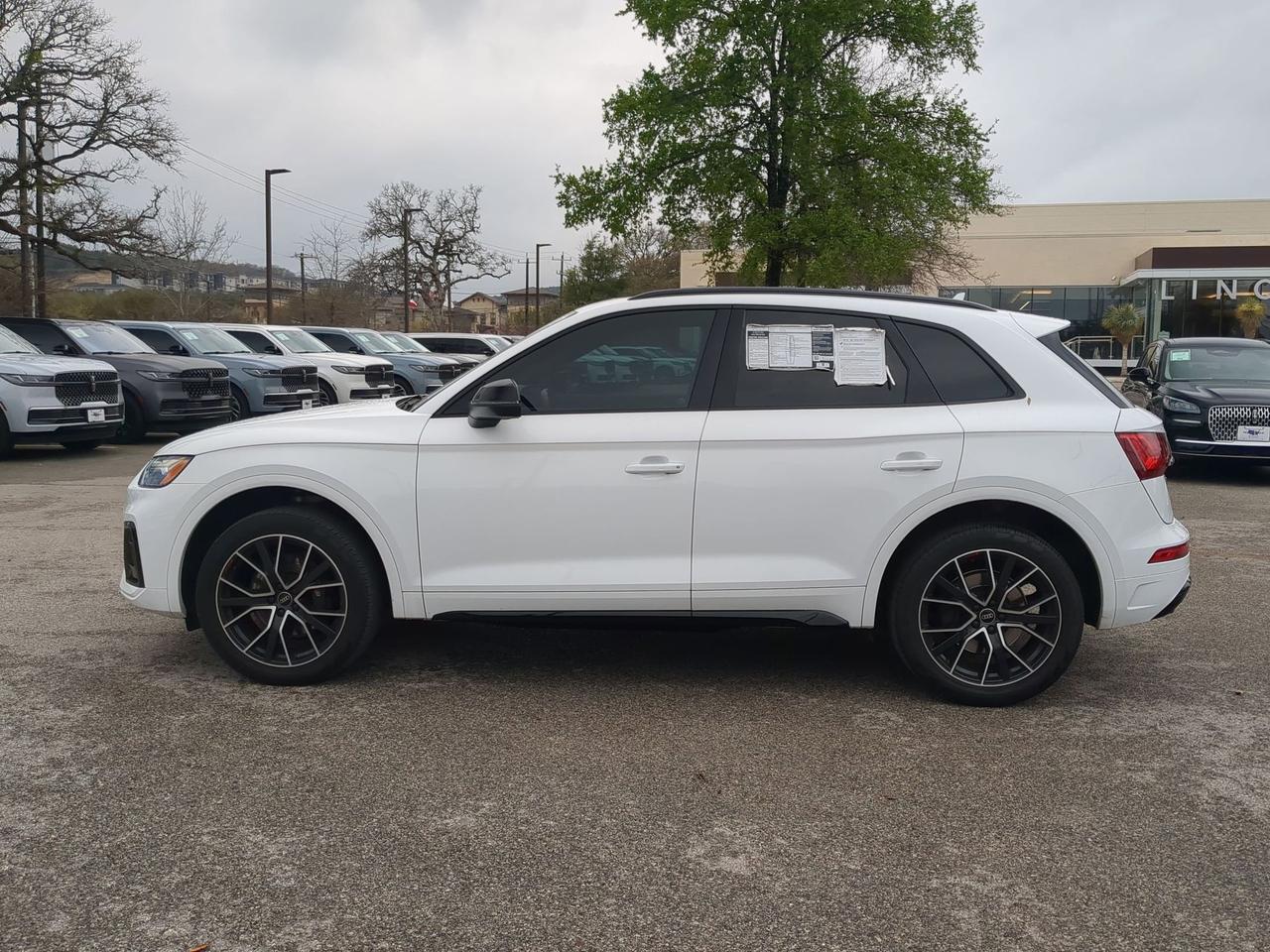 2023 Audi SQ5 Premium Plus