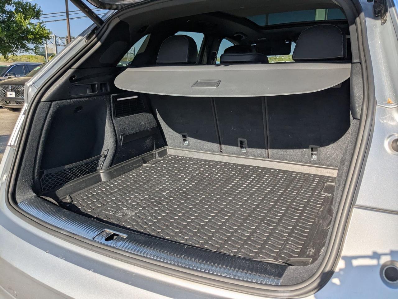 2023 Audi SQ5 Premium Plus