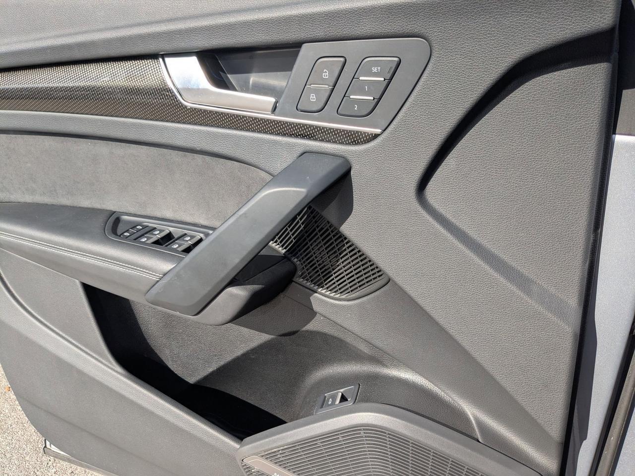 2023 Audi SQ5 Premium Plus