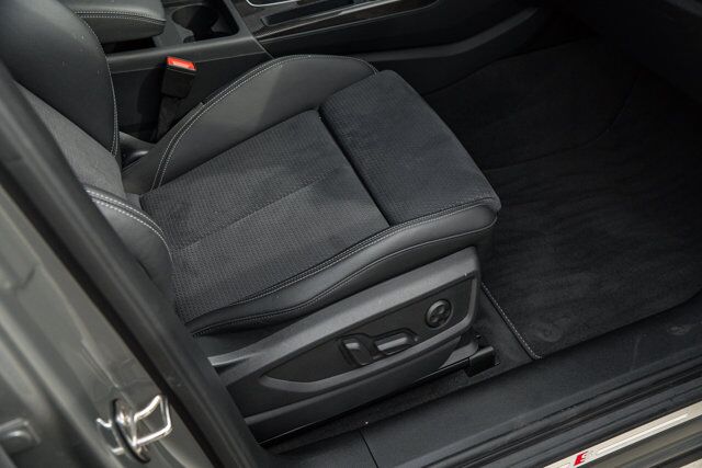 2023 Audi SQ5 Premium  Selma TX