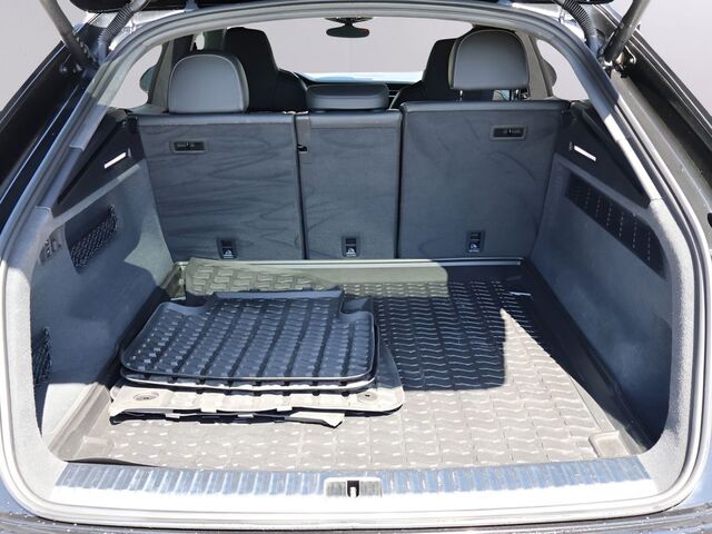 2023 Audi SQ8 4.0T Prestige Oshkosh WI