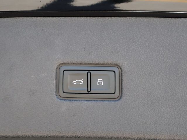 2023 Audi SQ8 4.0T Prestige Oshkosh WI