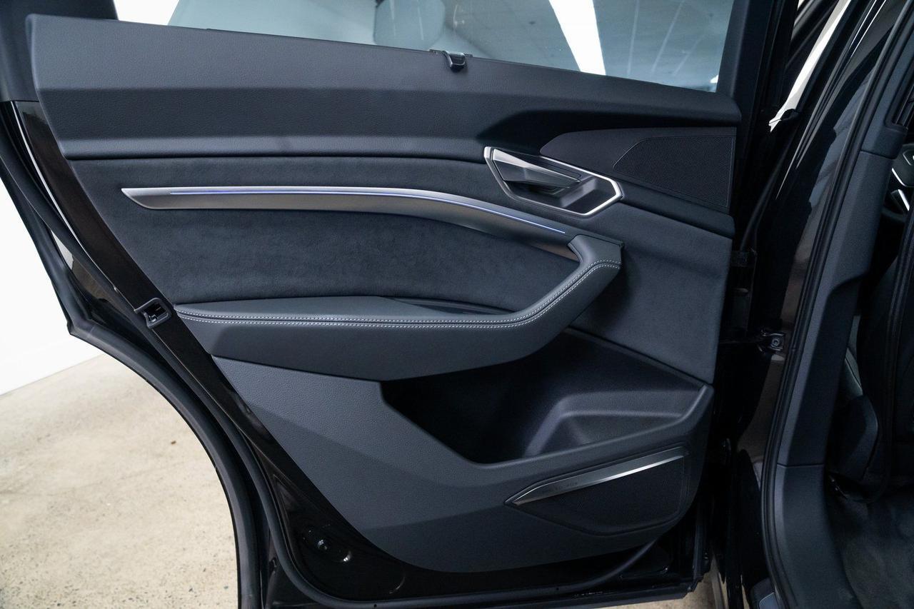 2023 Audi e-tron 1 Owner Chronos Package Portland OR