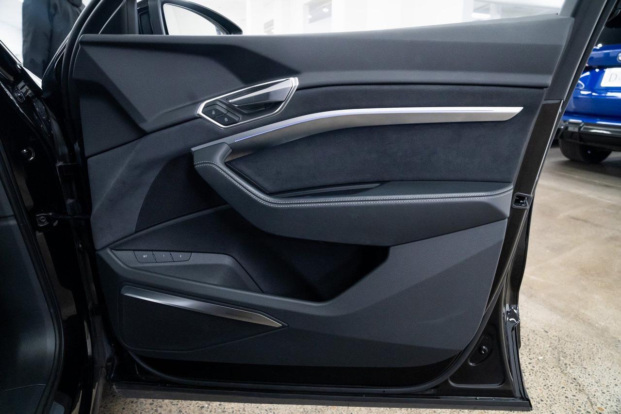 2023 Audi e-tron 1 Owner Chronos Package Portland OR