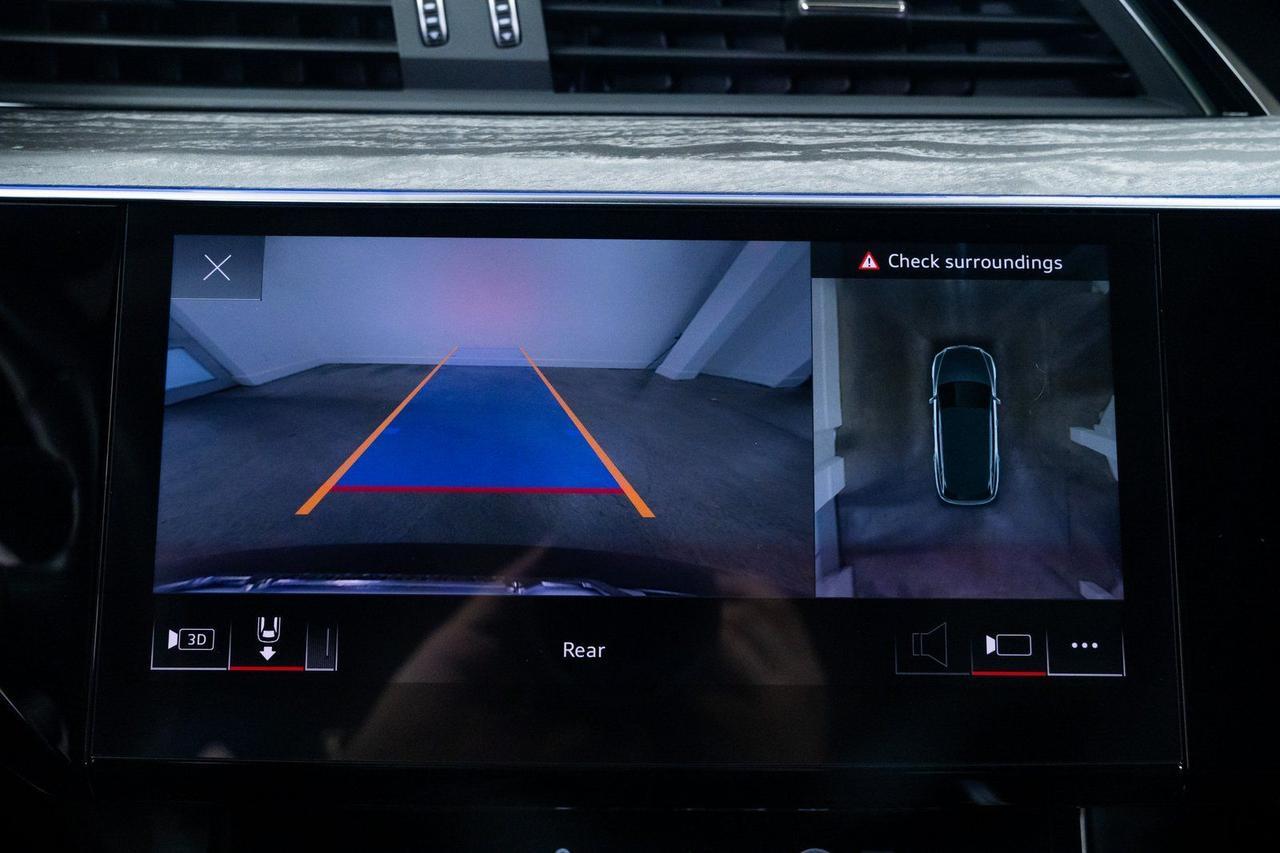 2023 Audi e-tron 1 Owner Chronos Package Portland OR