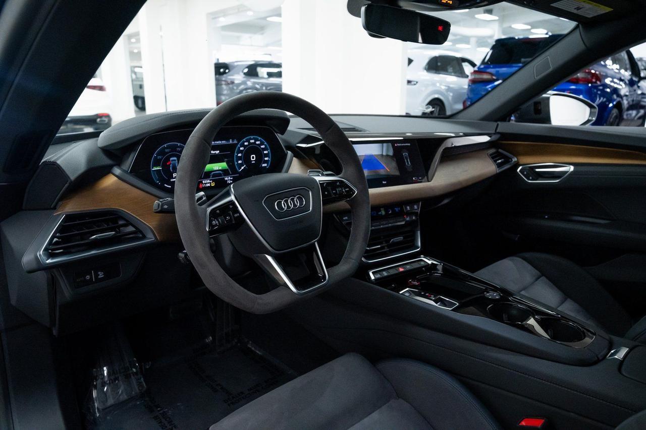 2023 Audi e-tron GT Premium Plus 1 Owner Bang &amp; Olufsen Sound Nappa Leather Portland OR