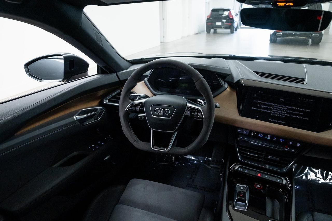 2023 Audi e-tron GT Premium Plus 1 Owner Bang &amp; Olufsen Sound Nappa Leather Portland OR