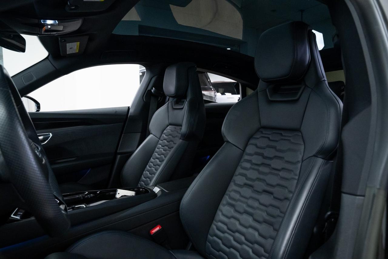 2023 Audi e-tron GT Premium Plus 1 Owner Executive Package Performance Package Portland OR