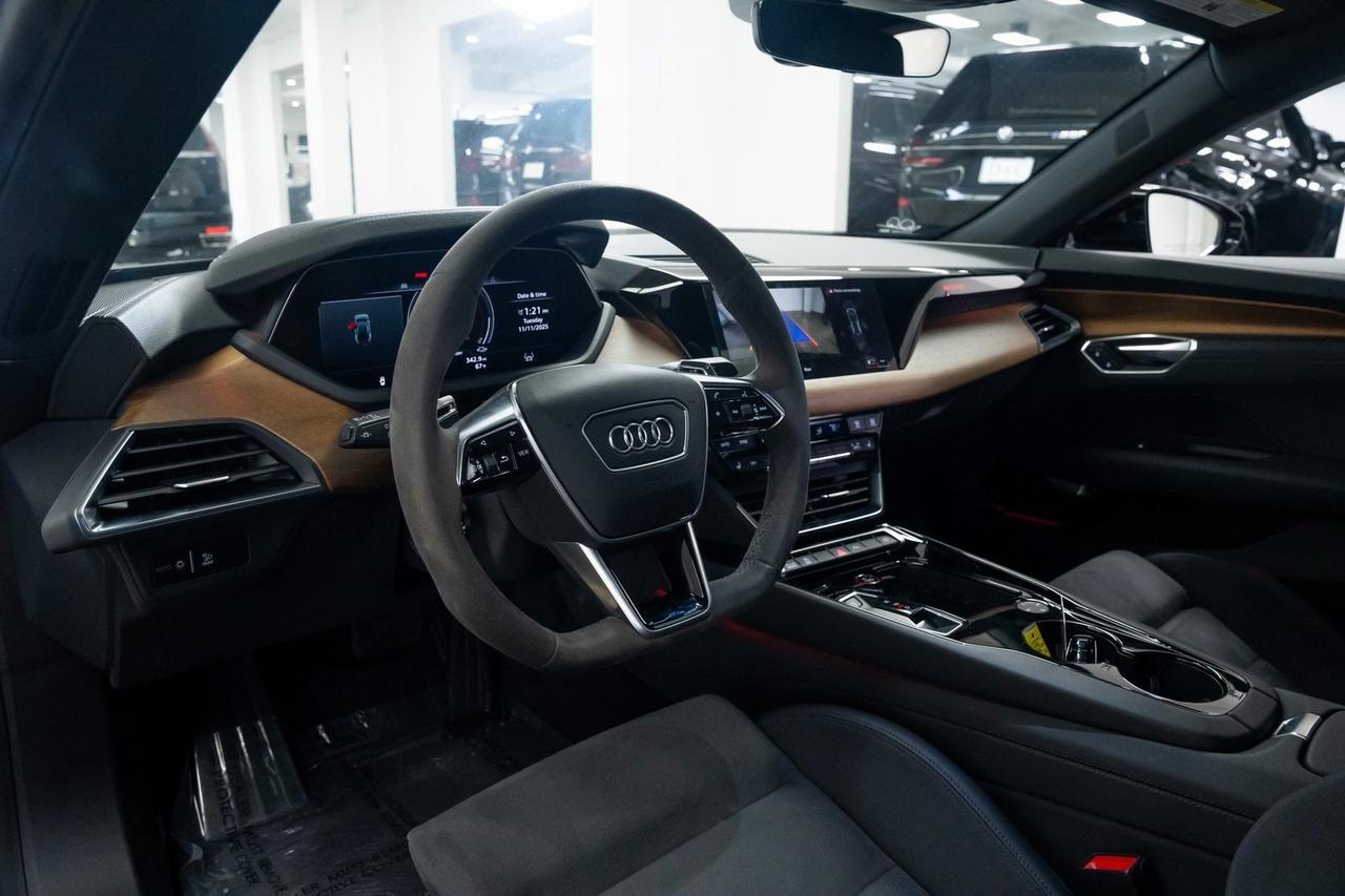2023 Audi e-tron GT Premium Plus 1 Owner Heated Seats Executive Package Portland OR
