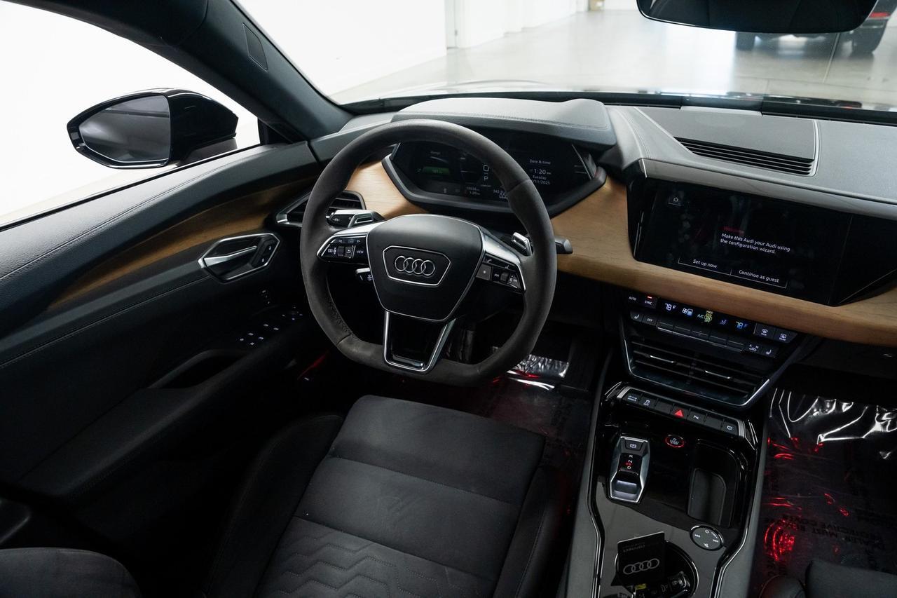 2023 Audi e-tron GT Premium Plus 1 Owner Heated Seats Executive Package Portland OR