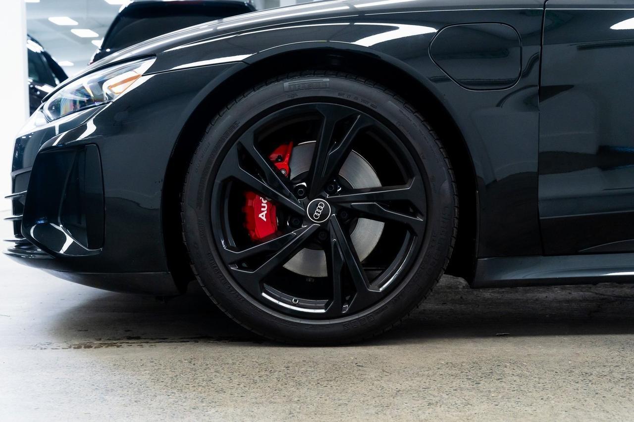 2023 Audi e-tron GT Premium Plus 1 Owner Heated Seats Executive Package Portland OR