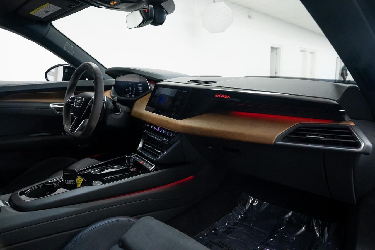 2023 Audi e-tron GT Premium Plus 1 Owner Heated Seats Executive Package Portland OR